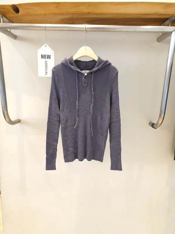 Fashionable and Comfortable Women's Cardigan, Lightweight and Breathable, Perfect Match