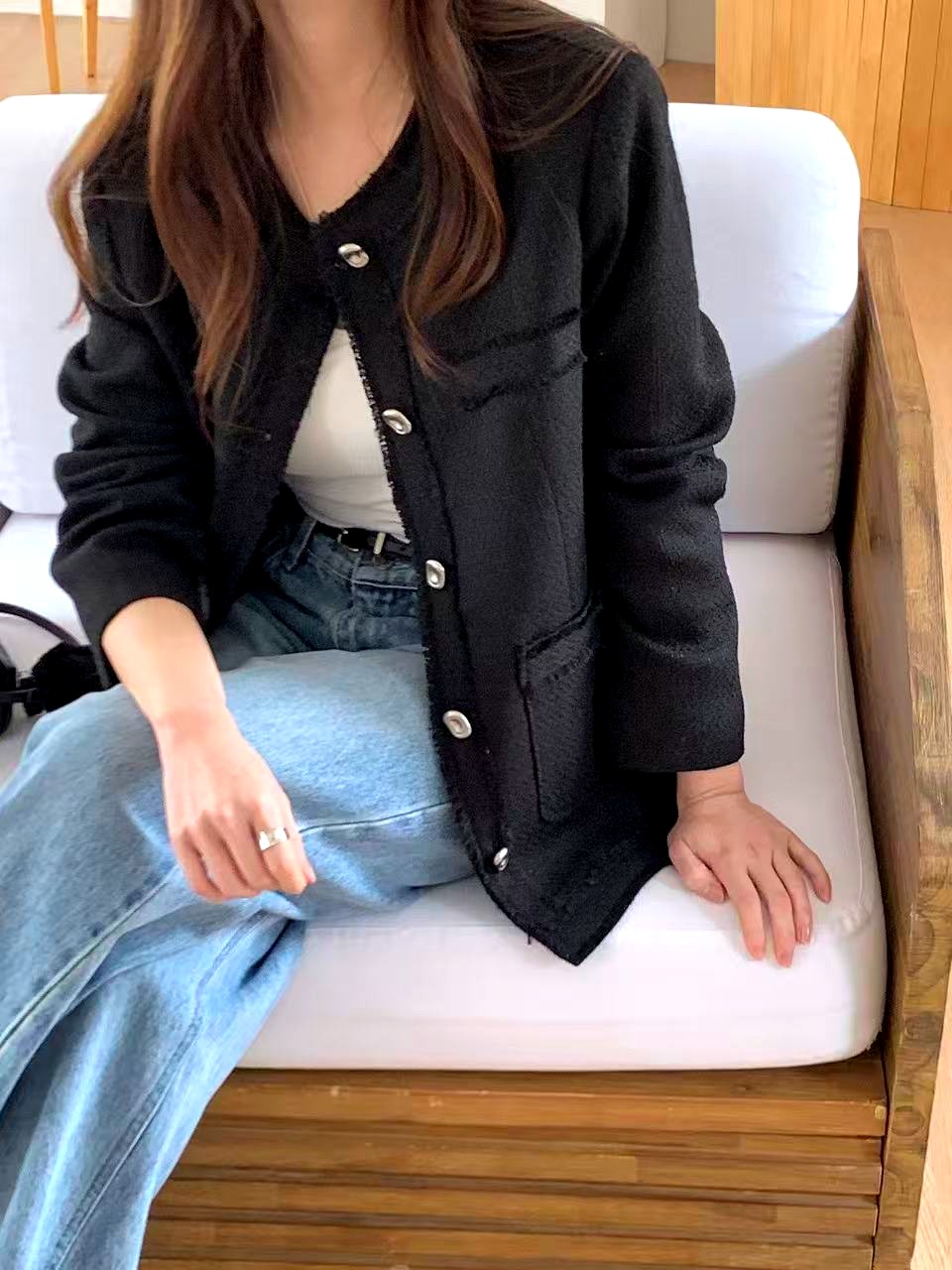 스타일리시한 다용도 여성 재킷, 우아하고 미니멀한 스타일