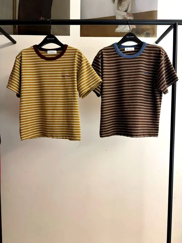 Stylish Striped Women's T-Shirt - Perfect for Everyday Wear