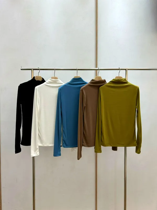 Fashionable and Comfortable Women's Top, Perfect for Various Occasions - New Arrival New model launched