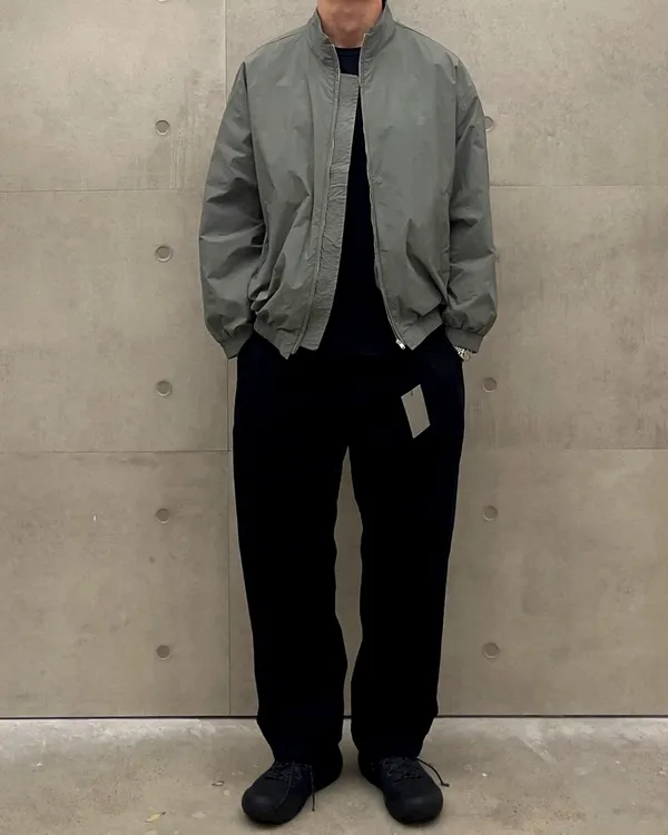 Minimalist Men's Top, Lightweight and Comfortable Jacket