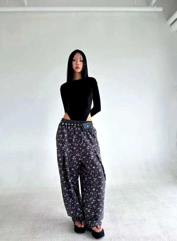 Trendy Casual Pants - Comfortable and Versatile for Everyday Wear