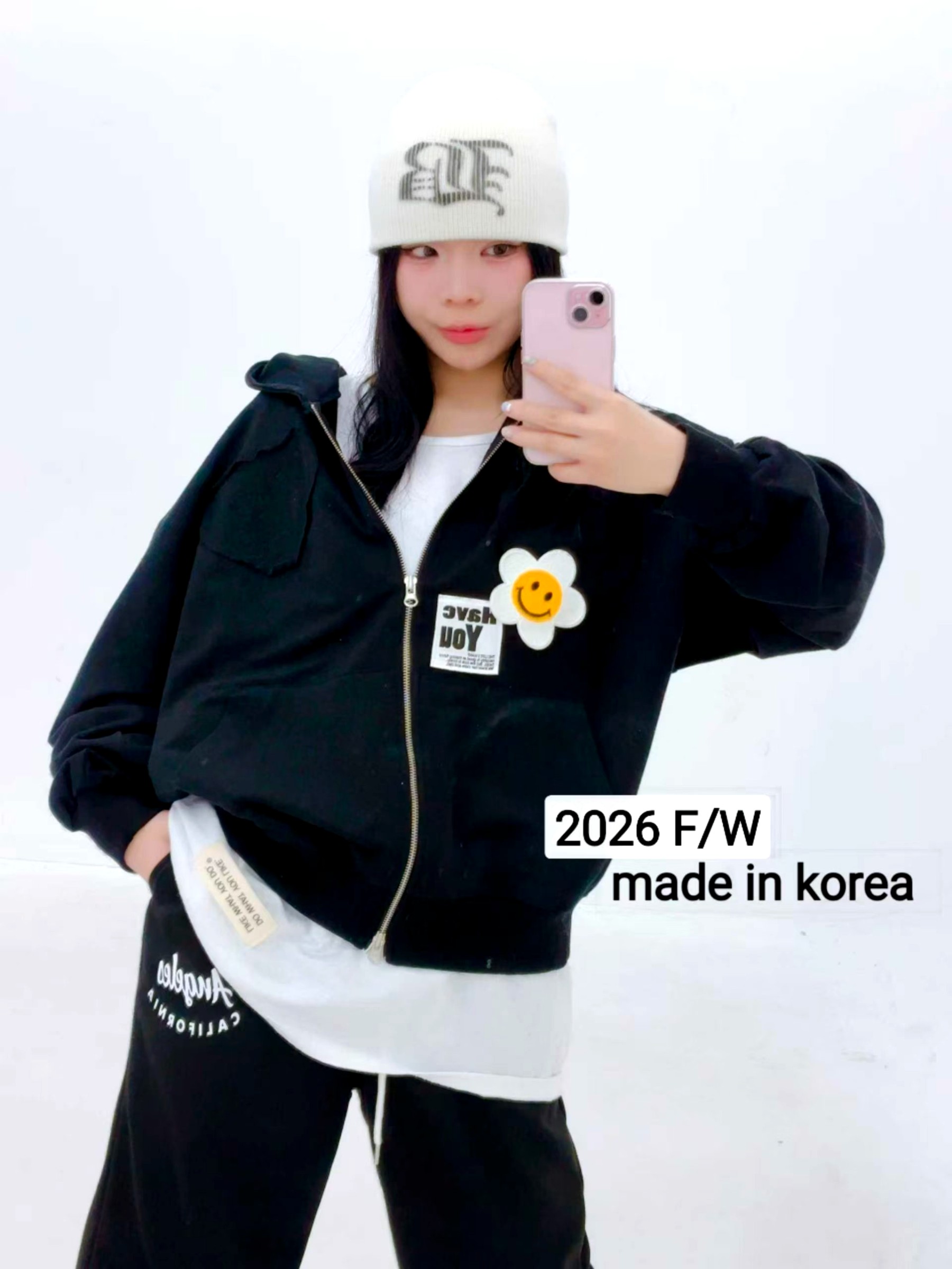 ํจ์
๋๋ธ ์บ์ฃผ์ผ ์ฌ์ฑ ์์ผ, ํธ์ํ๊ณ ๋ค์ฌ๋ค๋ฅํ ๊ฐ์ ๊ฒจ์ธ์ฉ