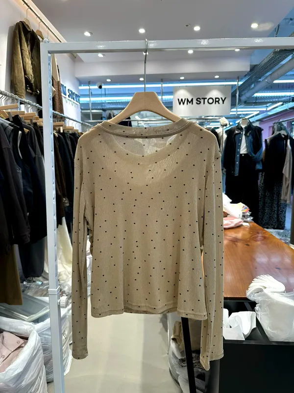 Fashionable Round Neck Polka Dot Long Sleeve Top, Comfortable and Versatile