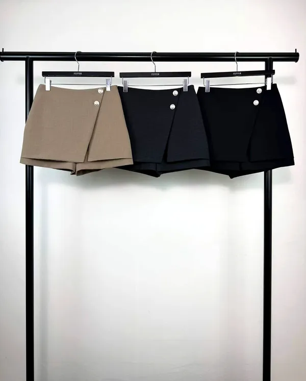 Stylish Women's Skirt Pants - Elegant and Comfortable for Any Occasion