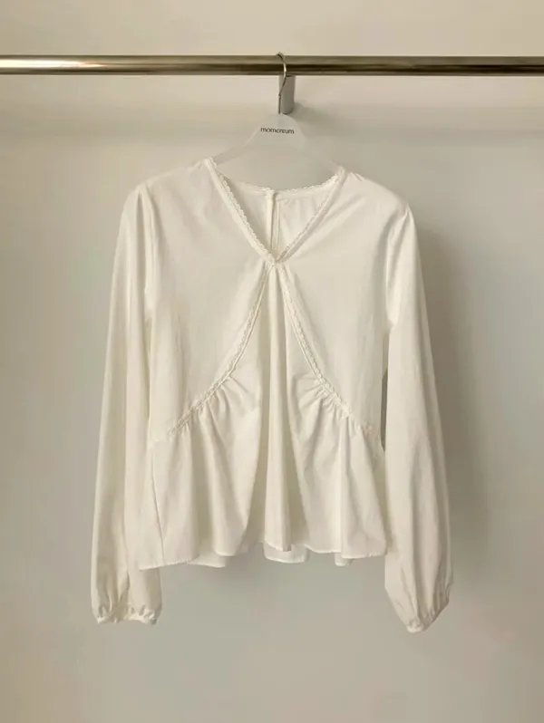 Elegant Lace-Trimmed White Top, Lightweight and Comfortable