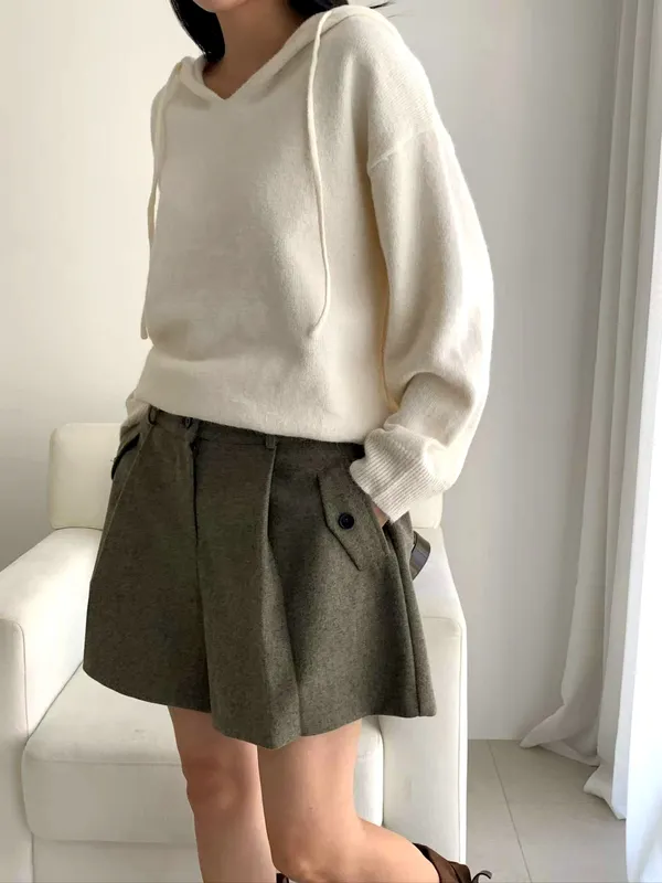 Stylish Casual Women's Shorts - Comfortable and Versatile