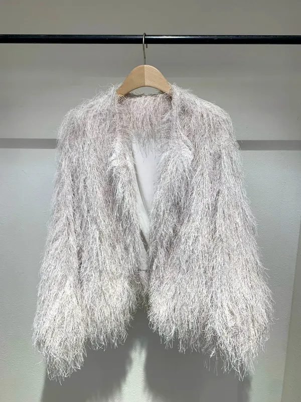 Stylish Plush Coat: Where Warmth Meets Elegance