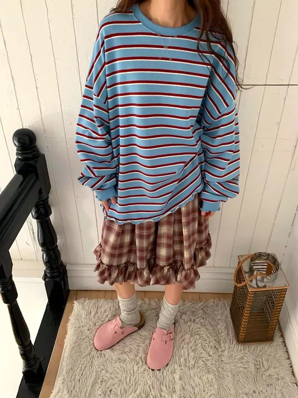 Striped Hoodie, Comfortable Casual Style, Fashionable and Versatile