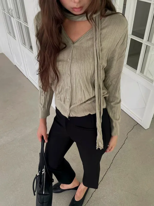 Fashion Women's Top, Lightweight and Comfortable, Perfect for Spring and Autumn