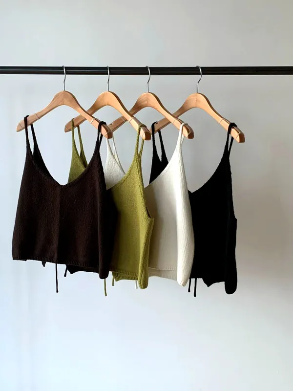 Comfortable and Versatile Women's Camisole - A Summer Essential