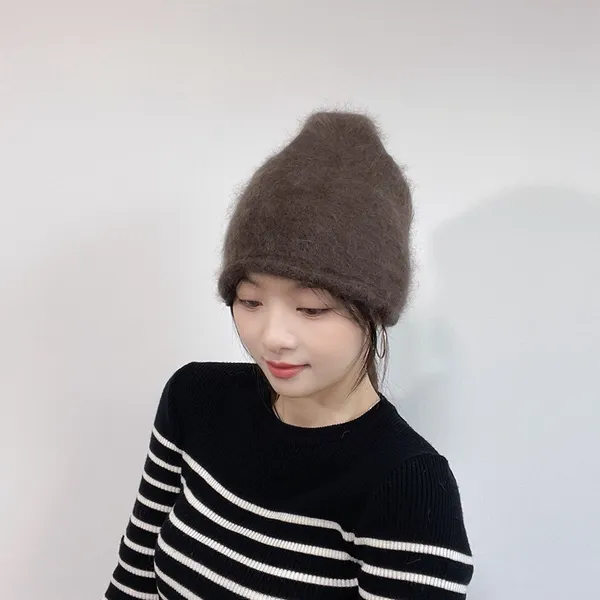 Minimalist Striped Knit Top - Comfortable and Versatile