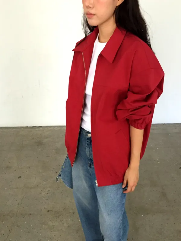 Stylish Red Women's Jacket - Lightweight and Comfortable