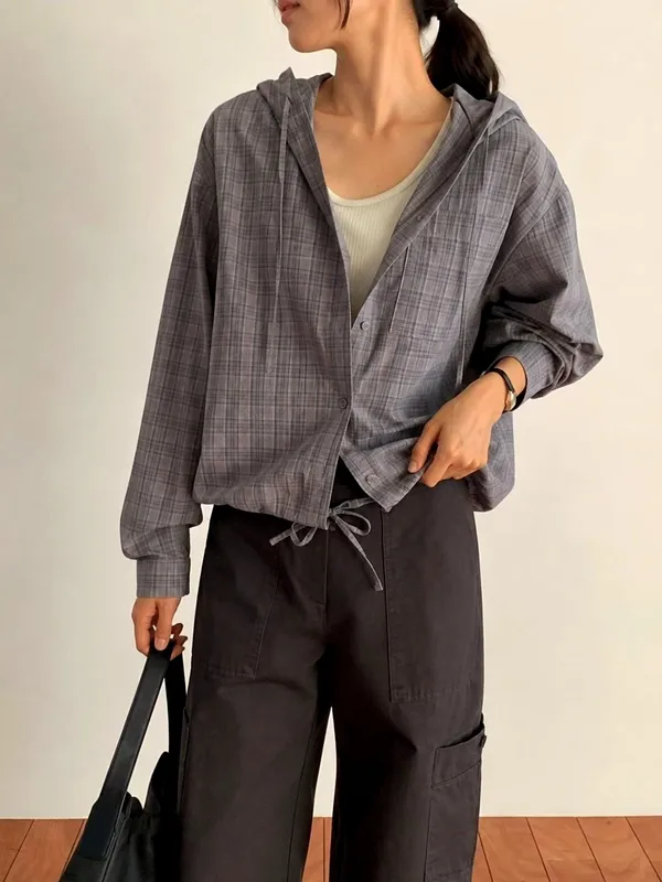 Stylish Plaid Women's Top - Comfortable Casual Wear