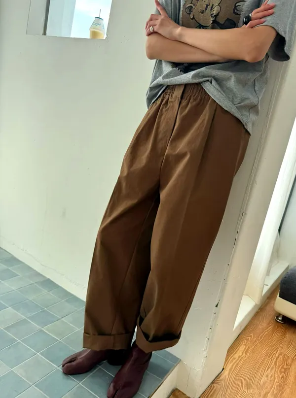 Fashionable Loose Women's Pants for a Comfortable Casual Look
