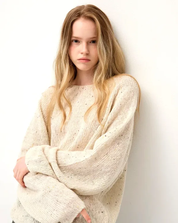 Comfortable Loose Knit Top, A Must-Have for Fall and Winter