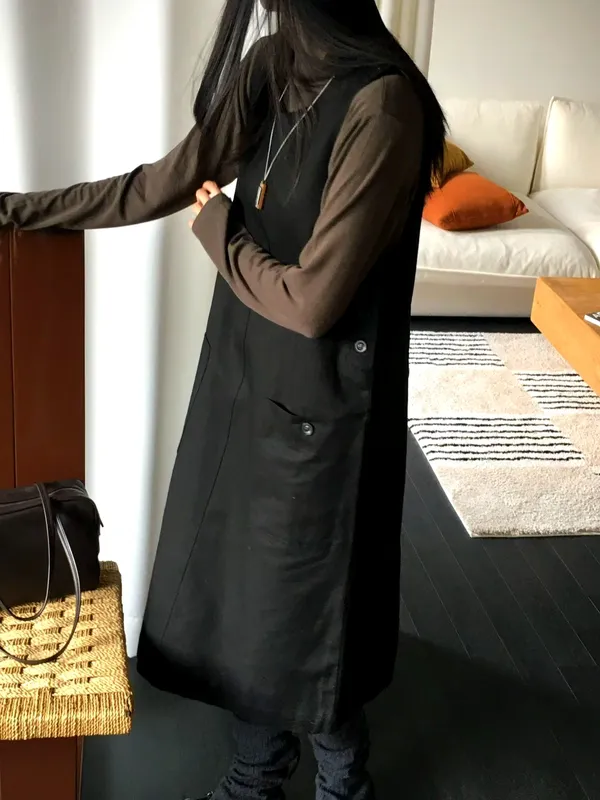 Elegant Black Dress for Any Occasion - Simple Yet Chic