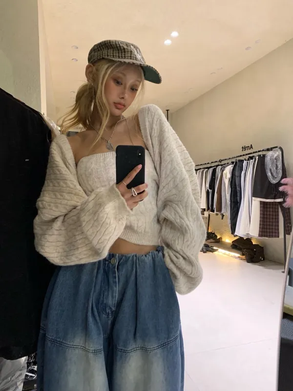 Fashionable Loose Knit Sweater, Comfortable and Versatile