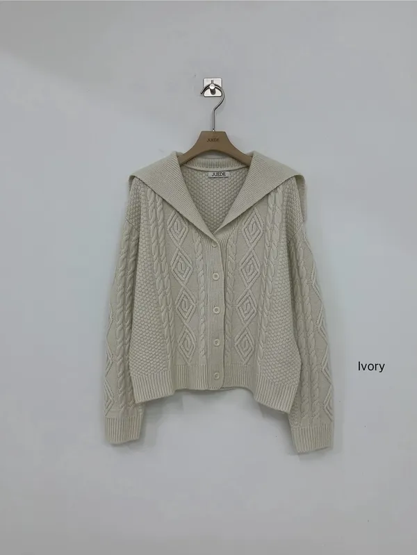 Fashionable Knitted Cardigan Coat, Comfortable and Versatile