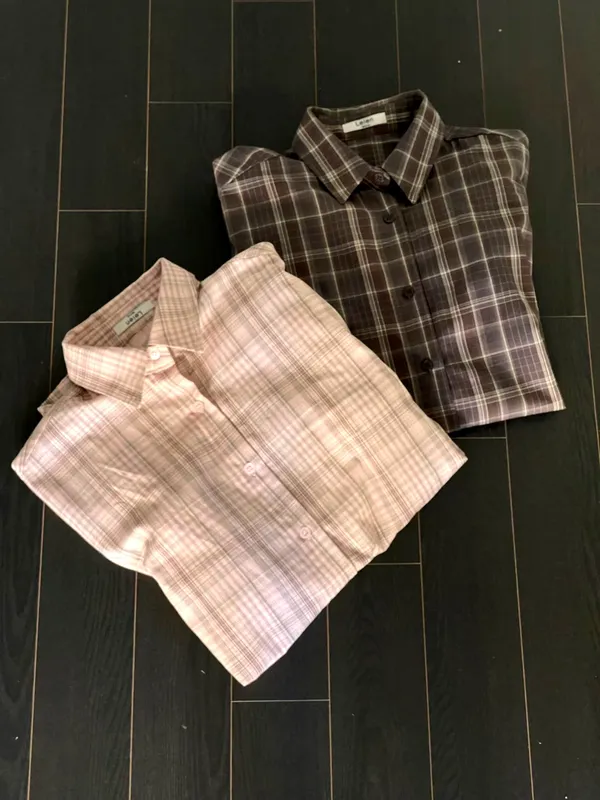 Stylish Plaid Women's Top - Comfortable and Breathable for Spring and Autumn