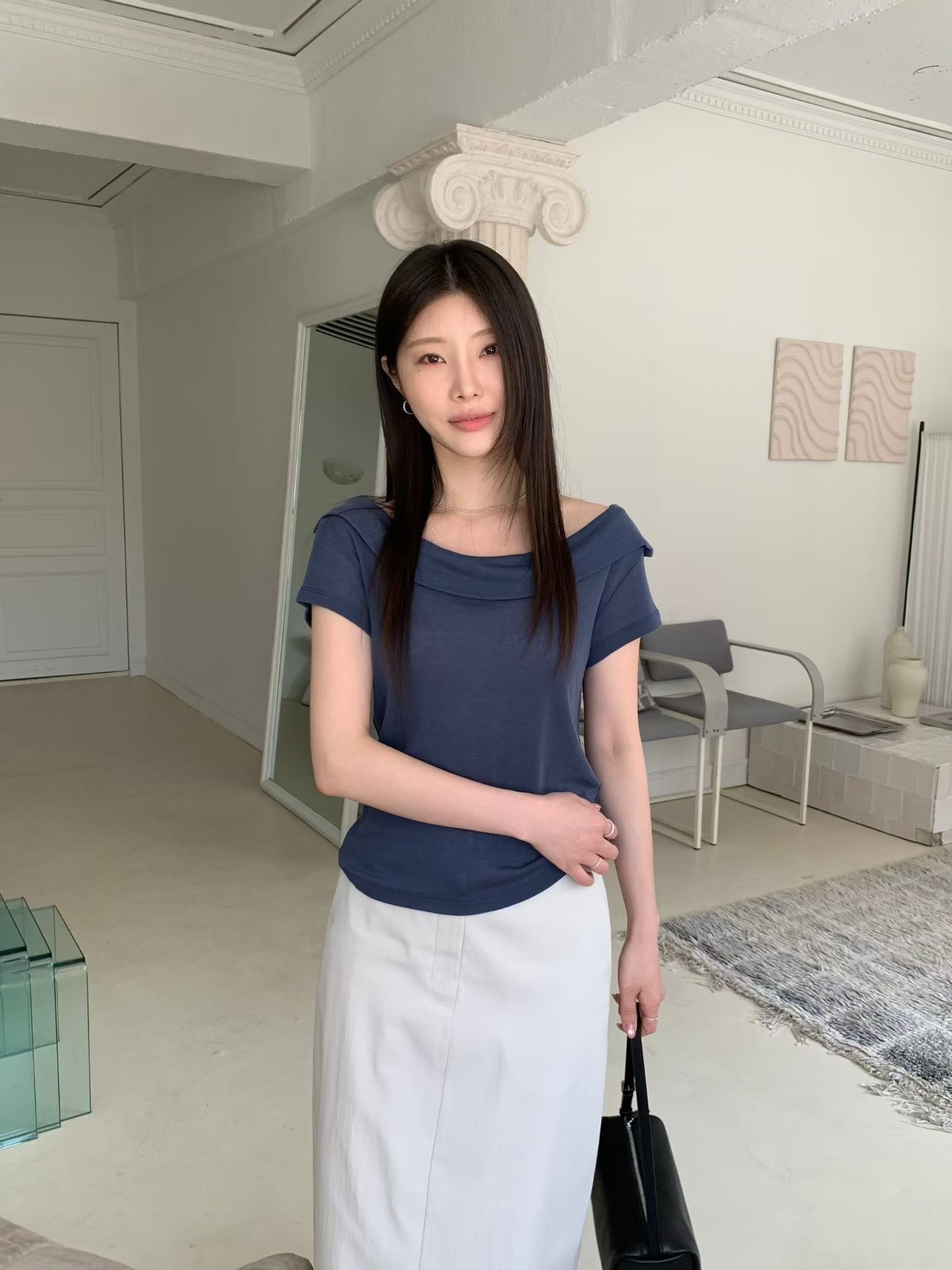 우아하고 미니멀한 여성 탑, 편안하고 통기성 좋은打折