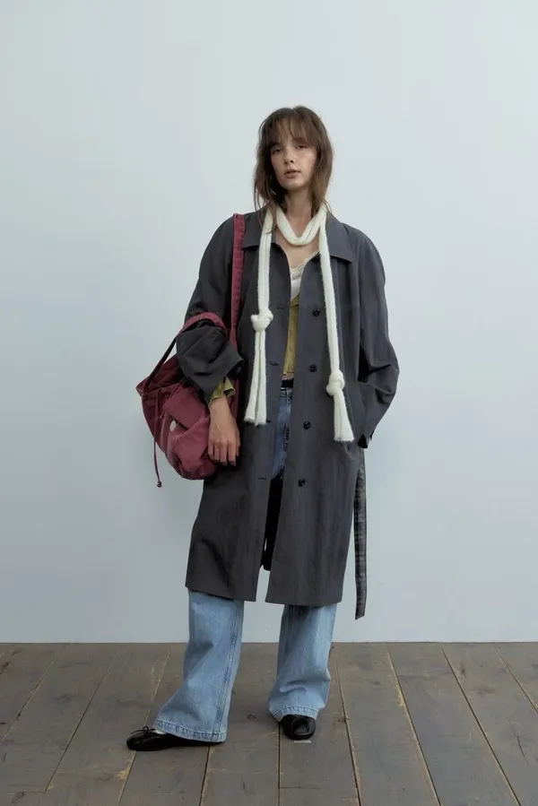 Stylish Women's Jacket, Elegant and Perfect for Spring and Autumn