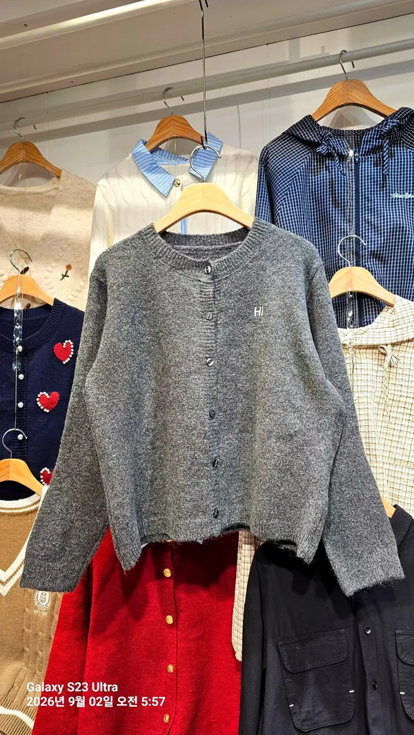 Fashionable Casual Women's Cardigan, Soft and Comfortable, Perfect Match