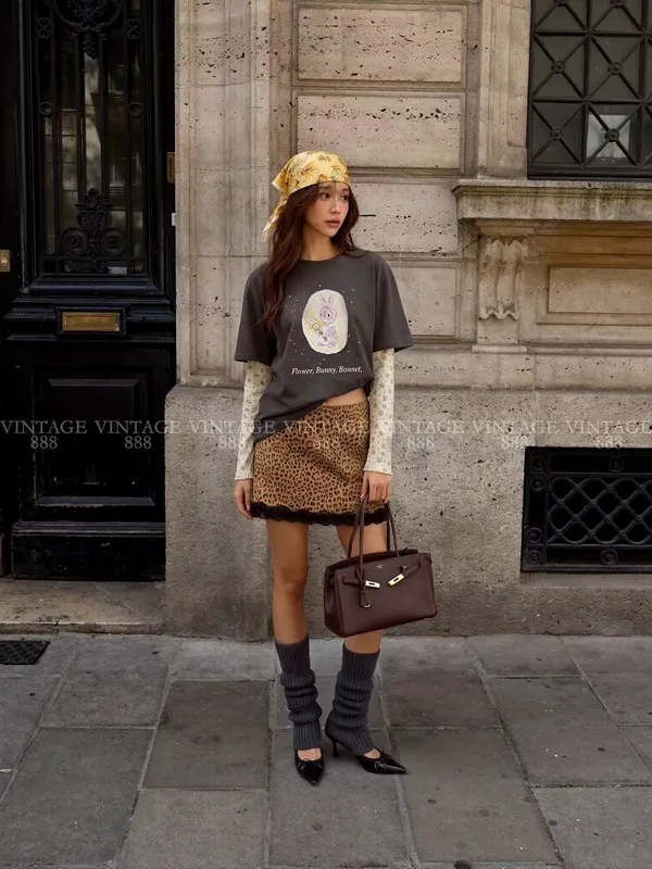 Fashionable Leopard Print Mini Skirt - Showcase Your Elegant Charm