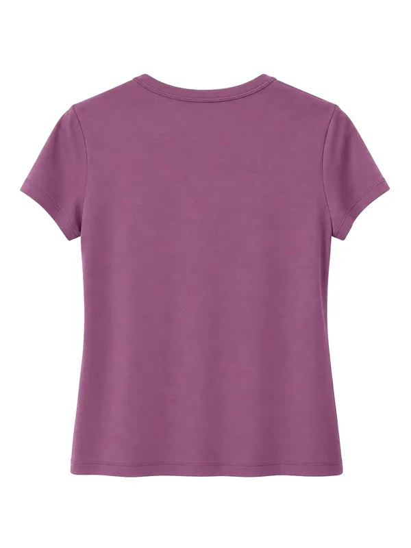 Minimalist and Comfortable Purple Women's T-Shirt, Perfect for Everyday Outfits