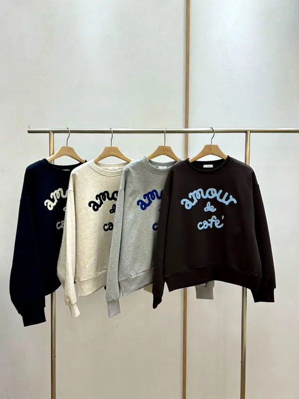 Fashionable Letter Embroidered Women's Top, Comfortable Casual Style New Arrival