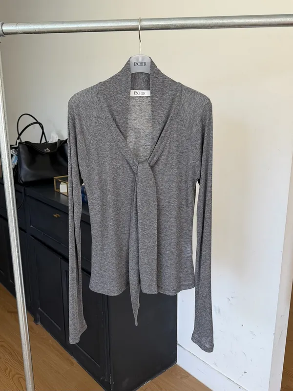 Lightweight Gray Cardigan Jacket - Elegant and Fashionable