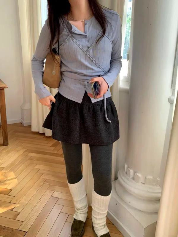 Skirt Mini Bergaya dan Serbaguna untuk Menunjukkan Pesona Elegan Anda