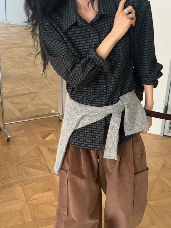 Classic Plaid Women's Shirt - Elegant, Fashionable, and Versatile