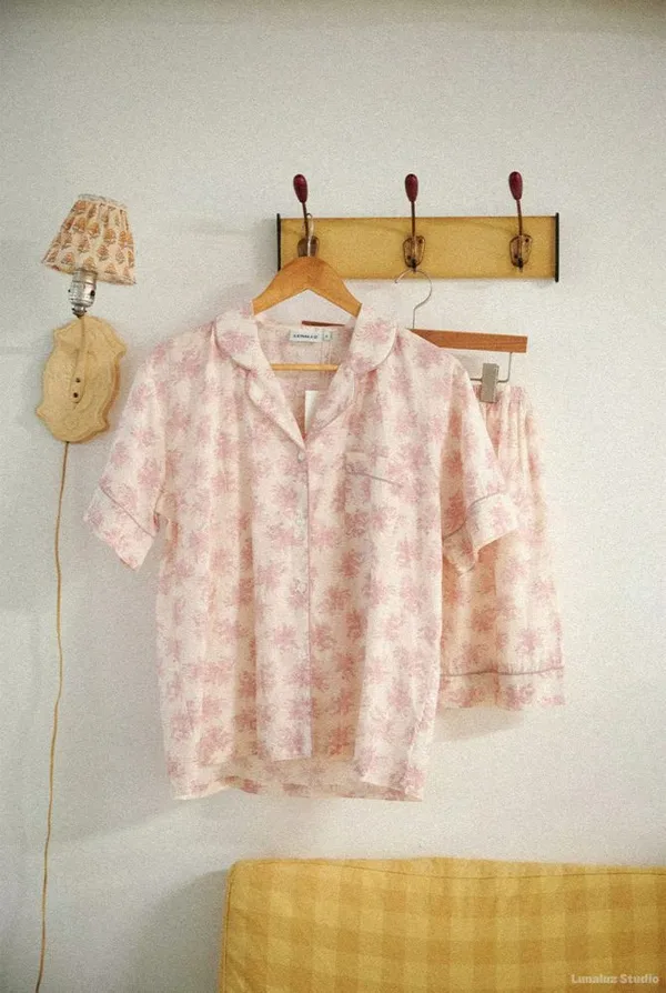 Fresh Pink Floral Pajama Set - Comfortable and Breathable
