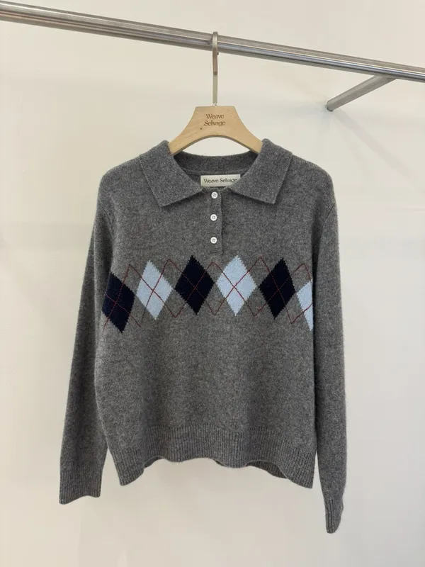 Fashionable Plaid Knit Cardigan - Elegant Style, Comfortable Versatility