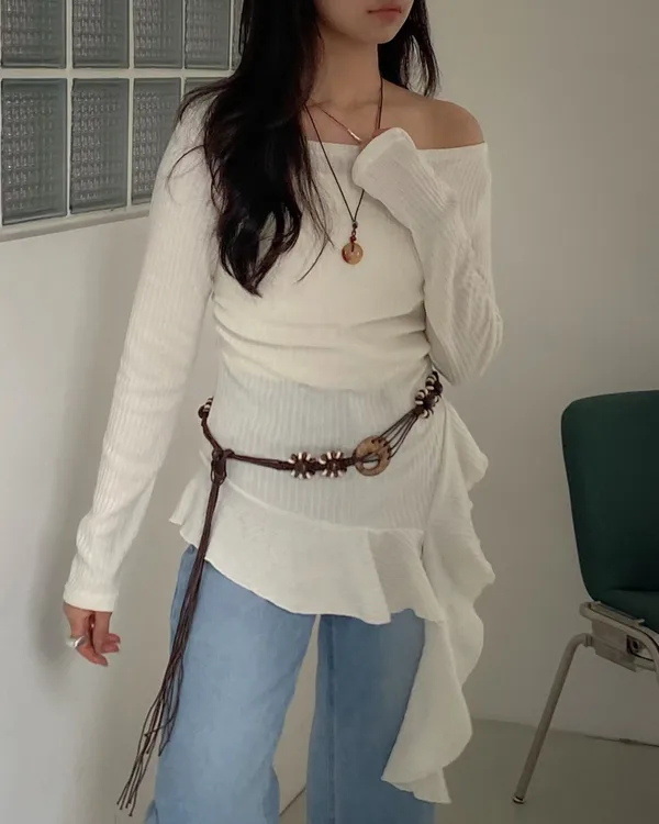 Fashionable Versatile Women's Top with Elegant Off-Shoulder Design