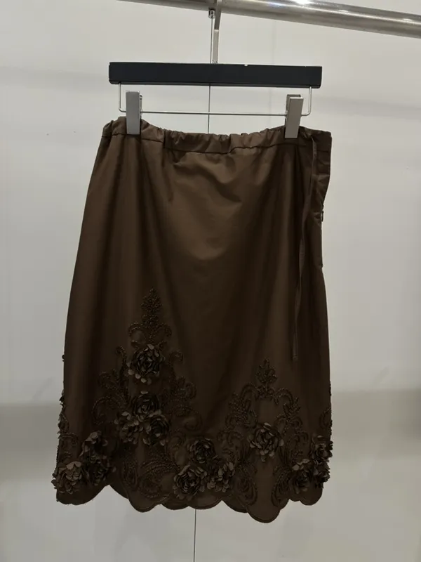 Elegant Lace Trim Brown Midi Skirt