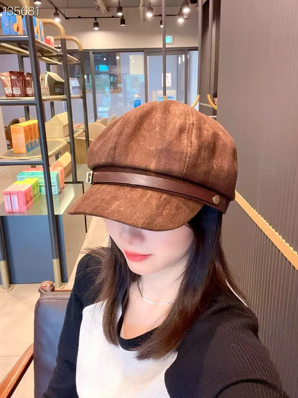 Stylish Women's Woolen Hat, A Must-Have for Elegance