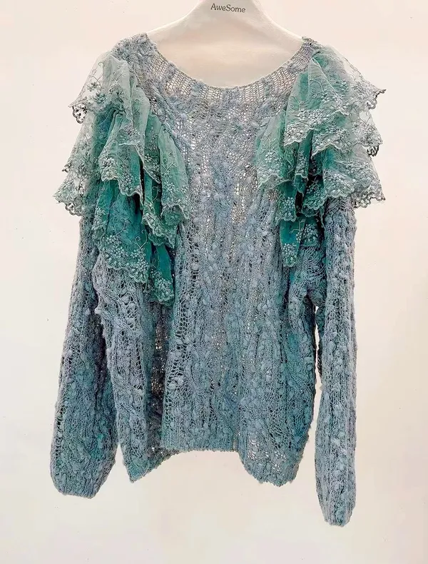 Elegant Lace-Trimmed Knitted Top in Fresh Blue