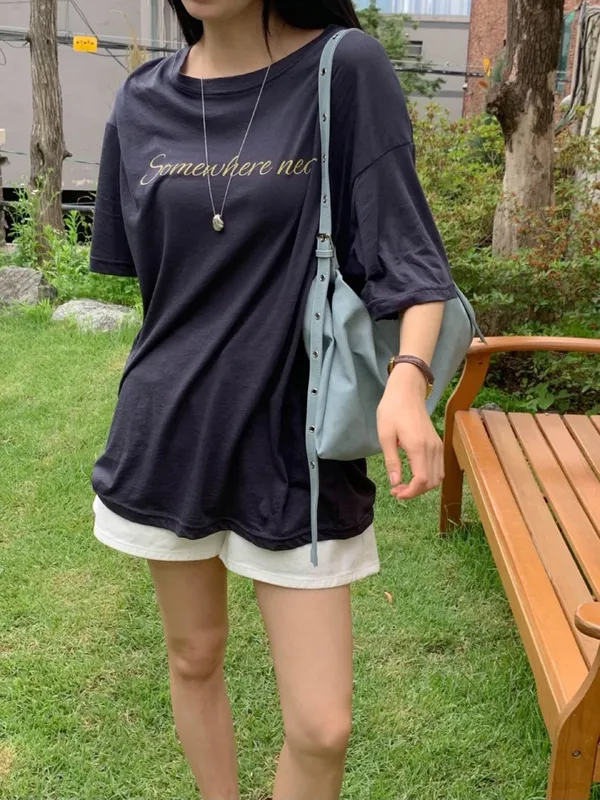 Stylish Minimalist Letter Print T-Shirt