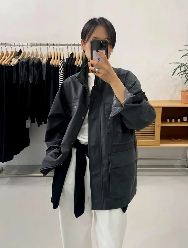 Stylish Women's Trench Coat, Simple and Elegant for Spring and Autumn