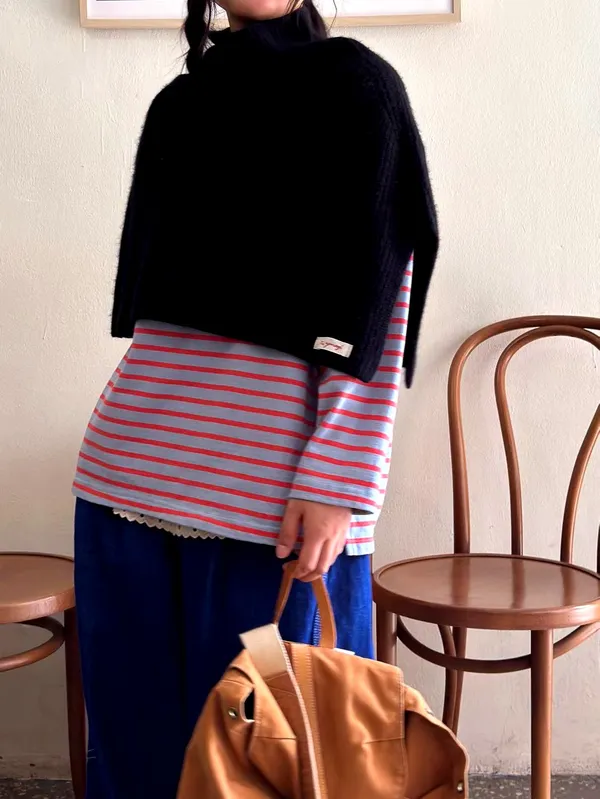 Fashionable Striped Women's Top - Comfortable Casual Style