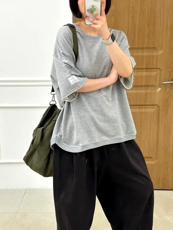 Casual Loose Gray T-Shirt, Comfortable and Versatile