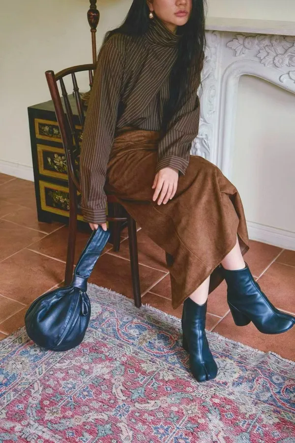 Elegant and Stylish Women's Long Skirt, Perfect for Any Occasion