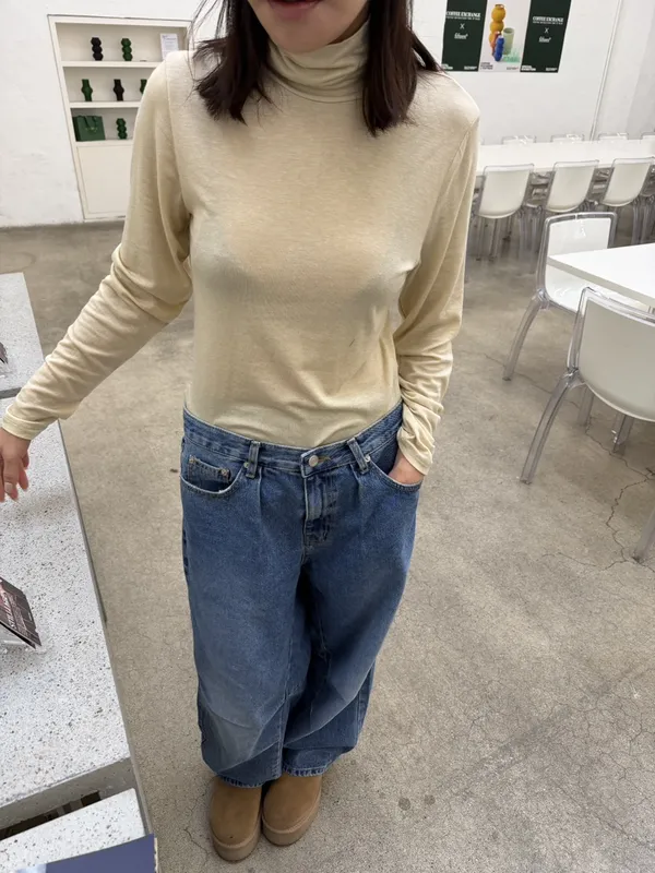 Minimalist Comfortable Long Sleeve T-Shirt - Versatile Basic Style