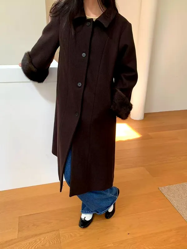 Elegant Women's Outerwear Coat - Warm and Stylish