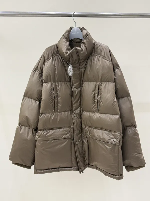 Stylish and Warm Brown Down Jacket, Lightweight and Comfortable
