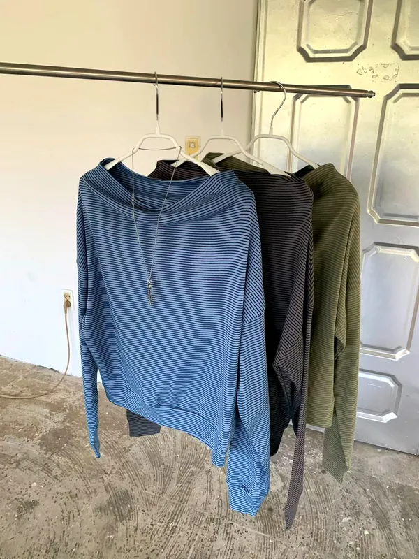 Stylish Striped Women's Top, Comfortable Casual Style