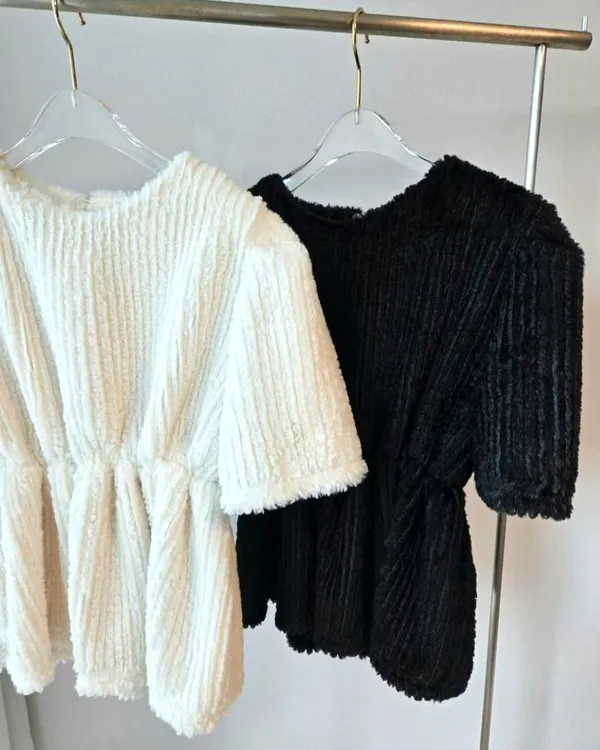 Comfortable and Versatile Women's Top with Soft Velvet Design