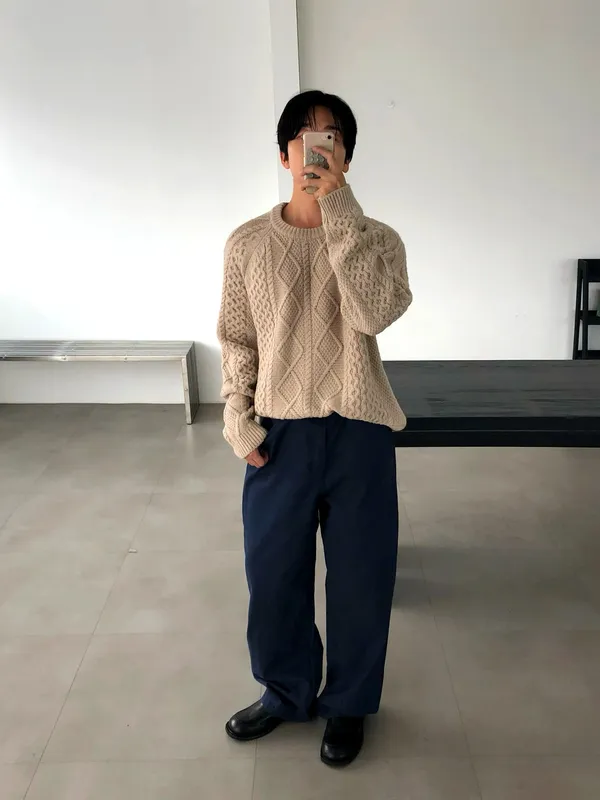 Classic Woven Men's Sweater - Comfortable, Warm, and Fashionable